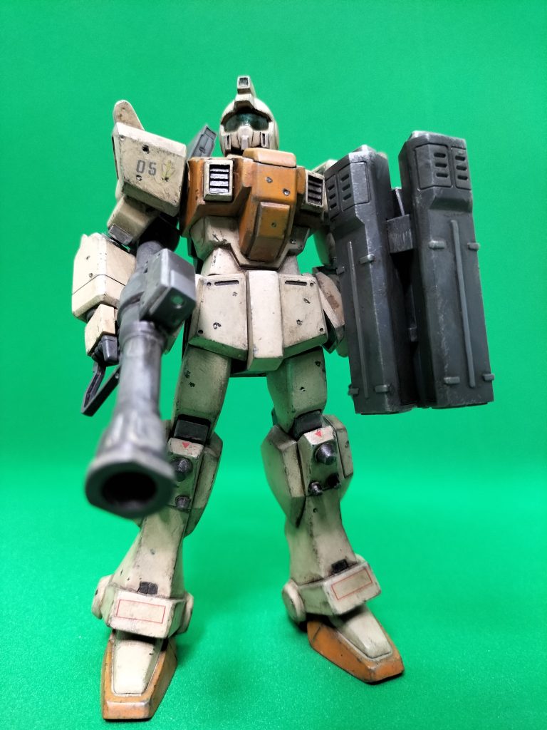 筆塗りで薄く重ねてムラが出ないようにとせっかく削ったエッジを残せるようにが、目標ですた。