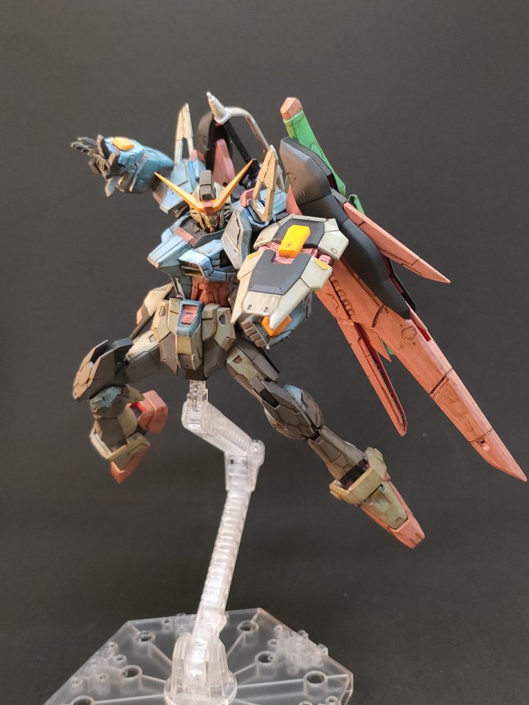 デスティニーガンダム–4枚目/制作者：Junexch