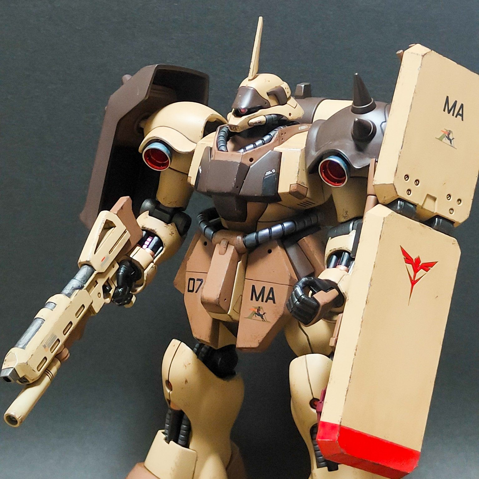 HGUC ギラ·ドーガ｜harubonさんのガンプラ作品｜GUNSTA（ガンスタ）