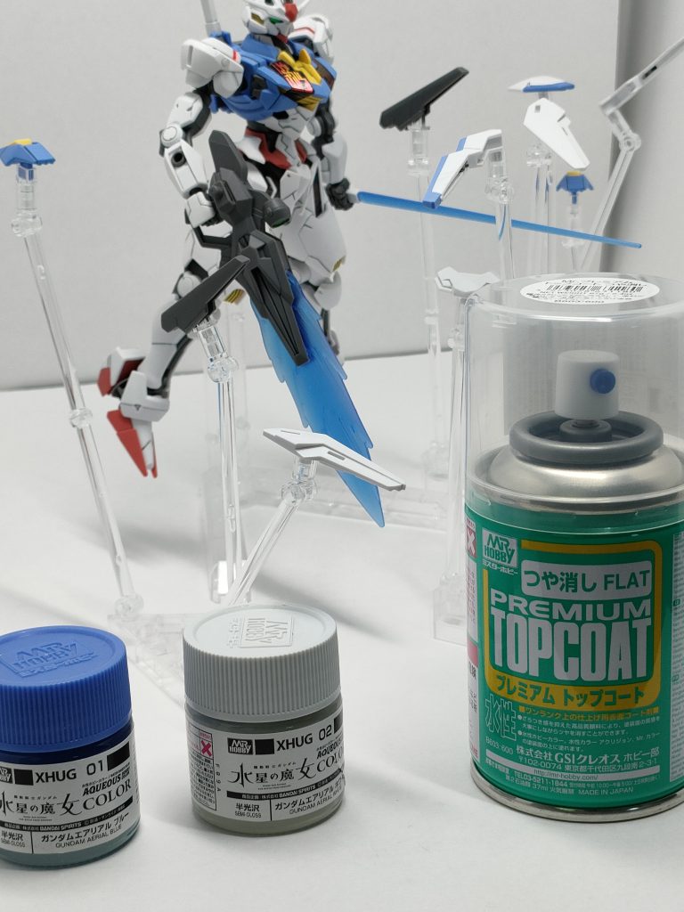 覚えてないけど、ライフルサーベルみたいなのアニメで出てきたのかな？ちなみに青と白のシール部分のところは筆塗りしました😀✨