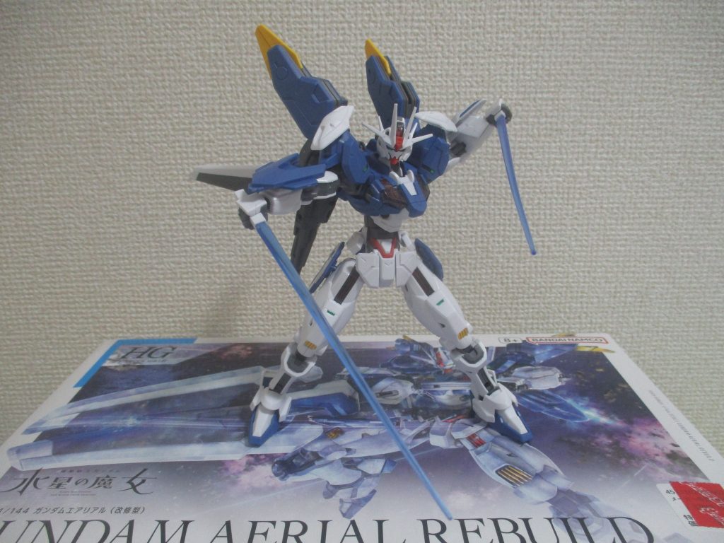 ビームサーベル「逃げれば1つ、進めば2つ」な二刀流！！