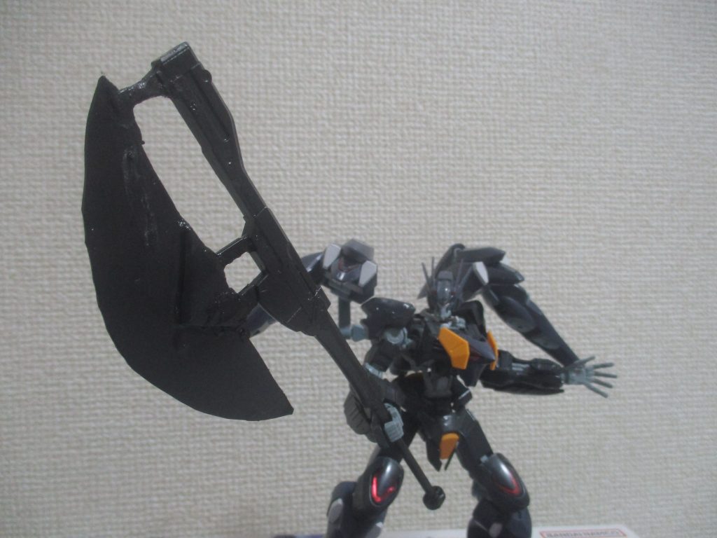 そして名前の通り「アックス」としても使用出来ます。