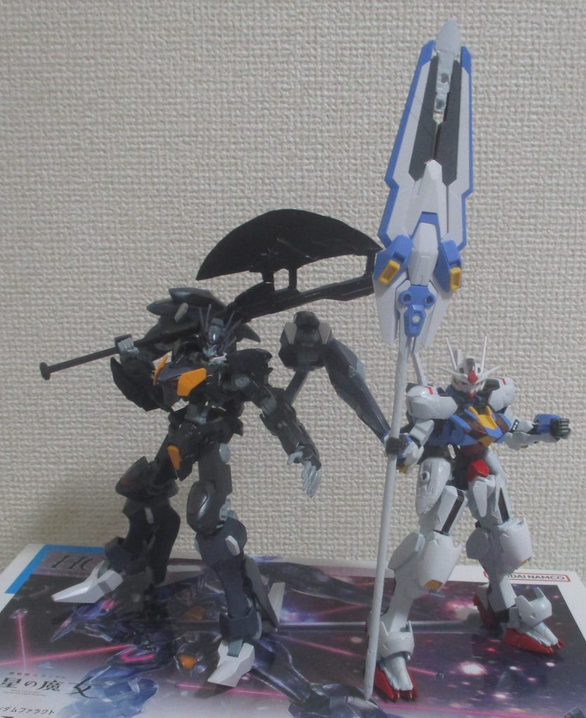 せっかくなので、ベリアル(鉄血版エアリアル)と競演!