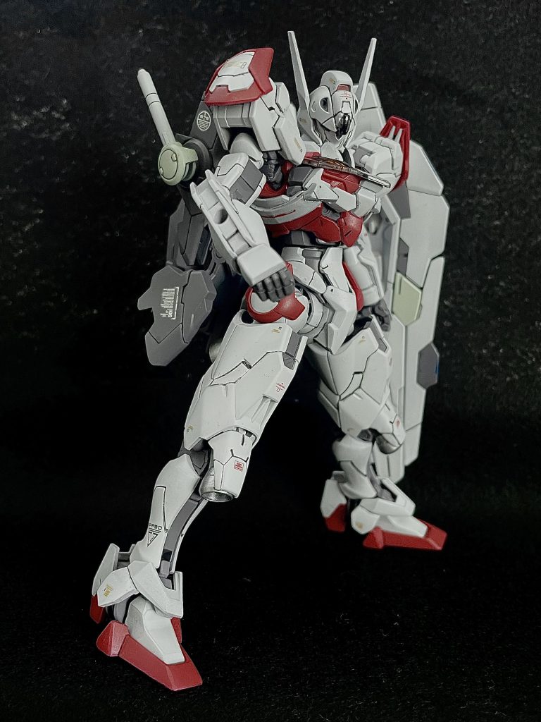 元々のディテールが細かいので、スジ掘りの追加もなく仕上げました。