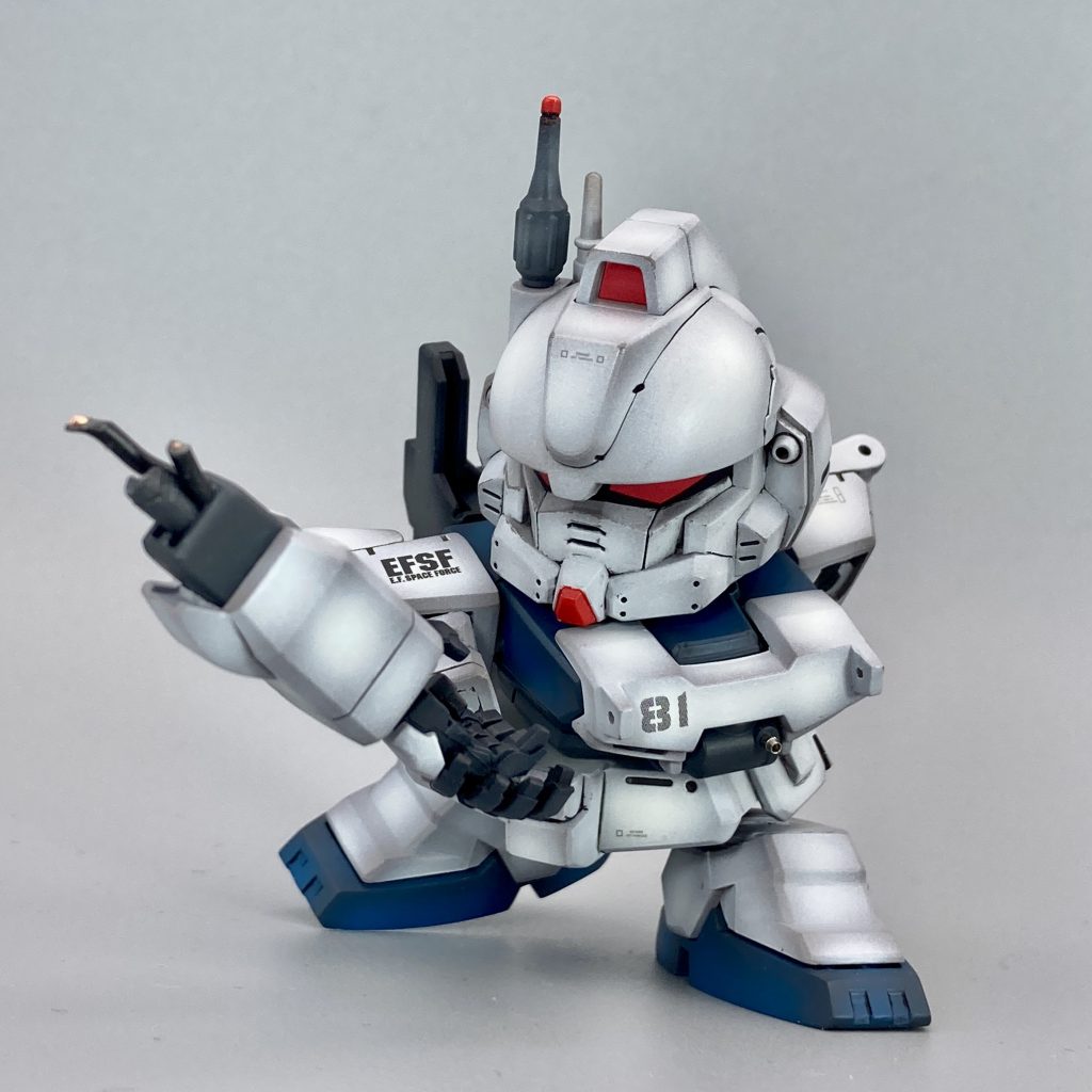 ■ 塗装白色:サフグレー+マカボニー → ウォームホワイトででハイライト青色:メカサフスーパーヘヴィ → ウォーカーダークブルー + クリアホワイトでハイライト赤色:ブラウン → クールホワイトでハイライト → クリアルージュグレー:メカサフスーパーヘヴィ → ニュートラルグレーⅢでハイライトメタル:メタリックグレースミ入れ:アクリジョン ジャーマングレー + マジックリン 仕上げ:EX-フラットクリア+クレオス フラットベースなめらかスムース