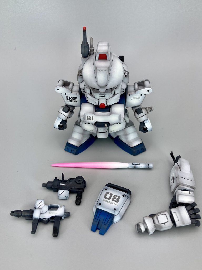 グフカスタムとのツーショットhttps://gumpla.jp/sd/539073