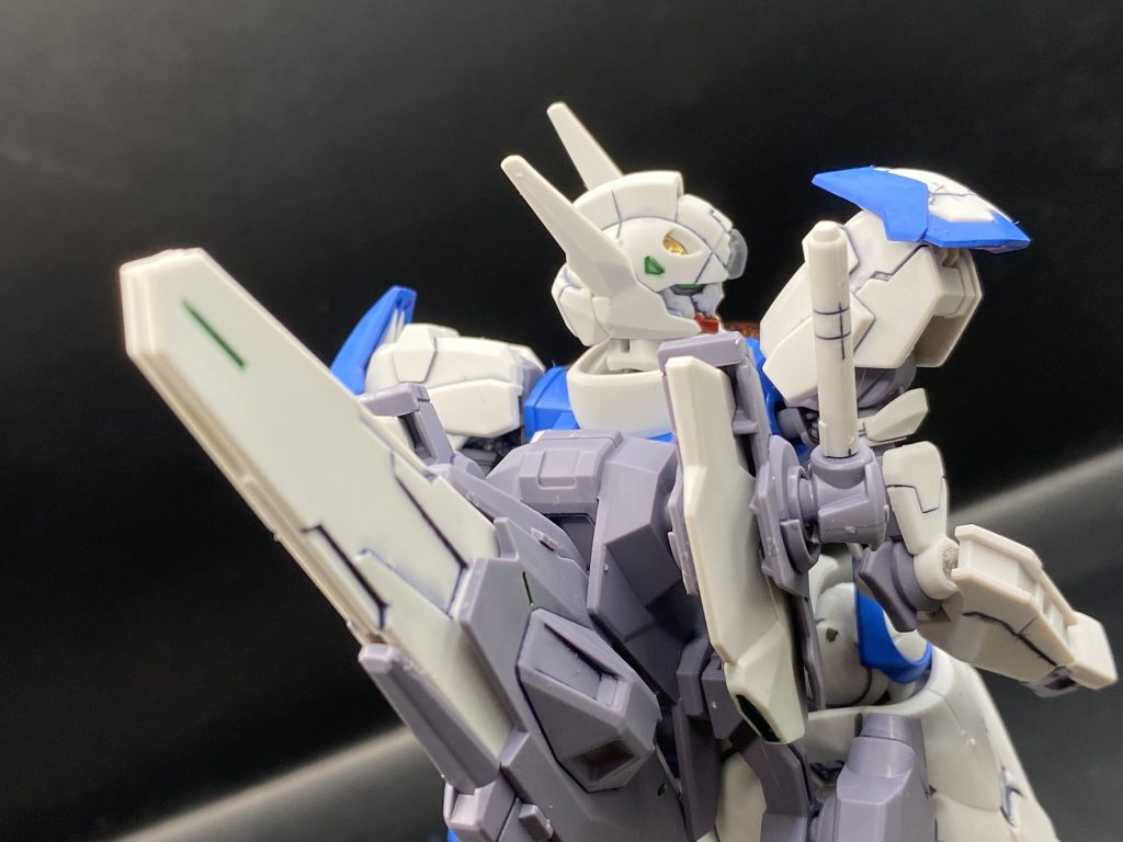 レシーバーガンはこちらの方がしっくり来たのでこちら側に取り付けました