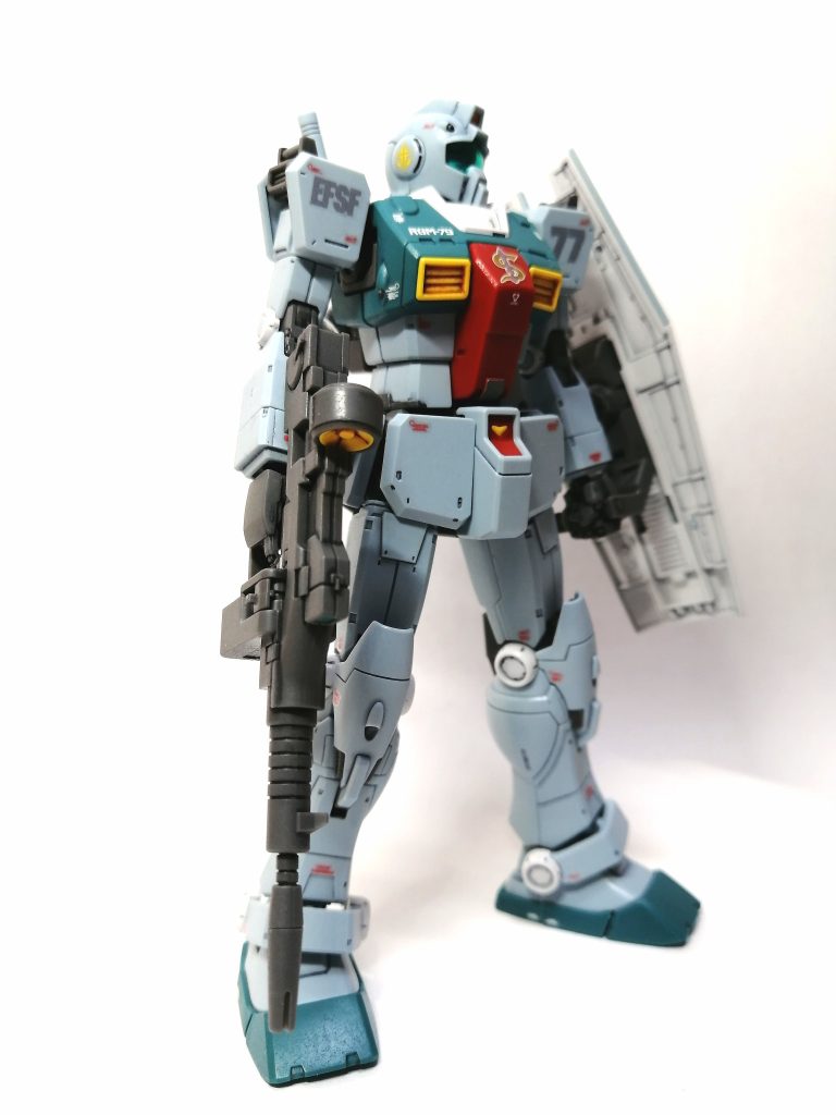 今回は、ほぼそのままストレートに組みました。スミ入れ・部分塗装・デカール貼り付け・つや消しトップコート仕上げです。