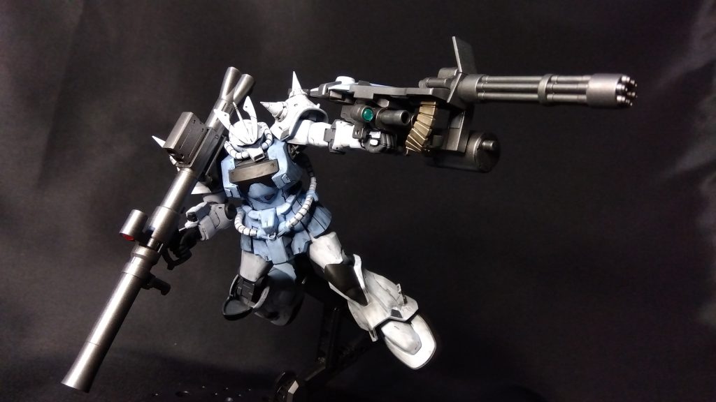 見た目が白兵戦なのに銃器大好き…