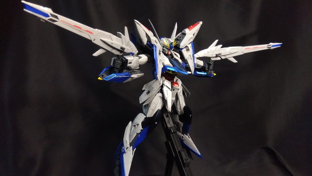 SEED系にありがちな両手撃ち（笑）