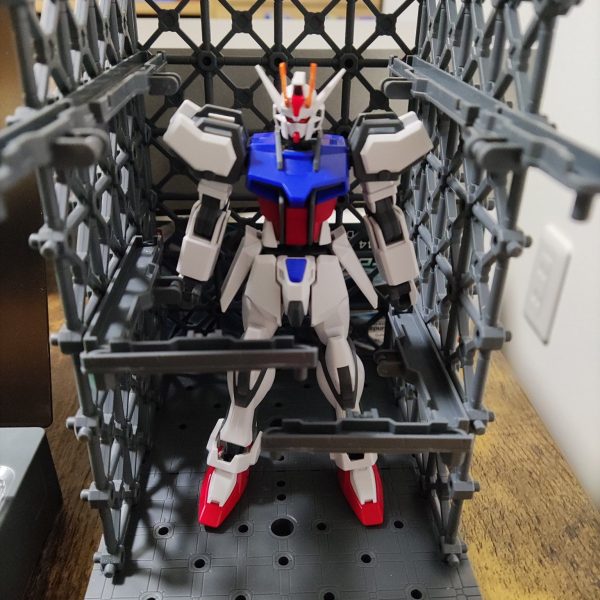 EG ストライクガンダム