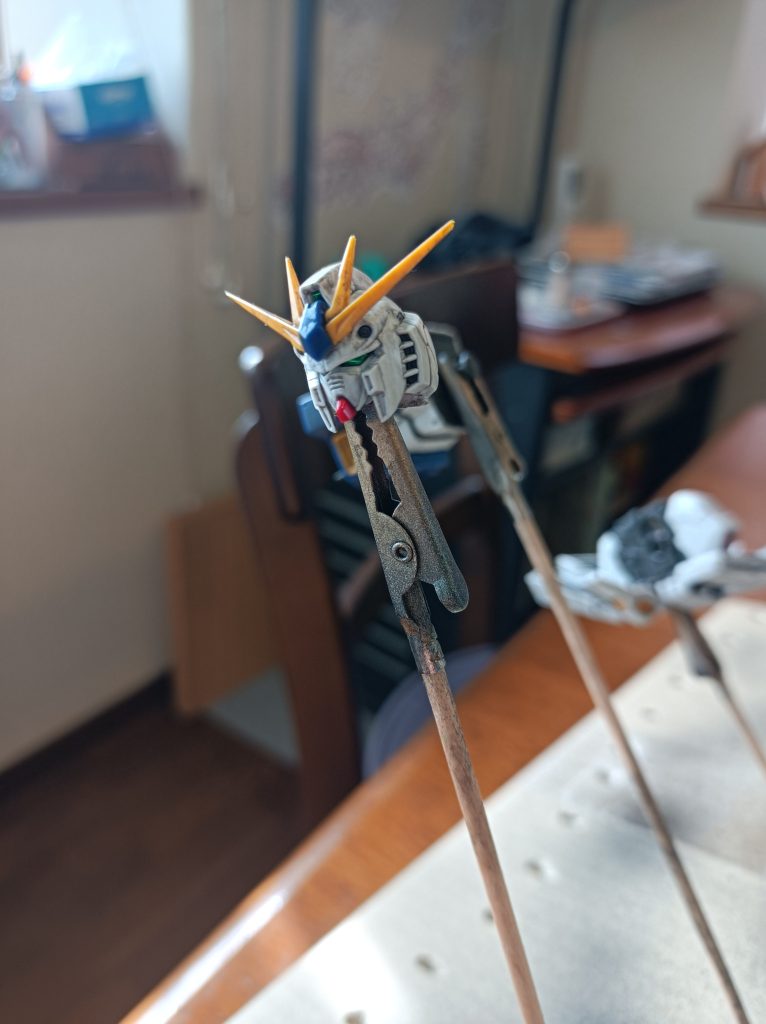 ウェザリングはなかなか難しく、何度もやり直しました…