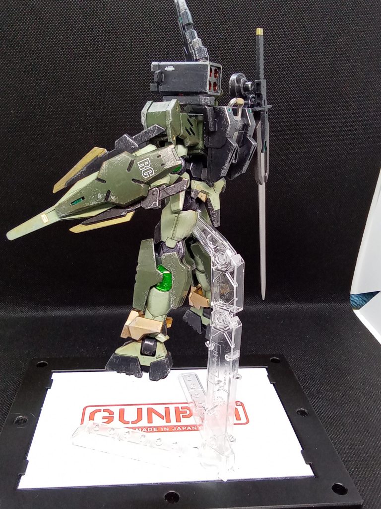 コマンドクァンタ–3枚目/制作者：streifen