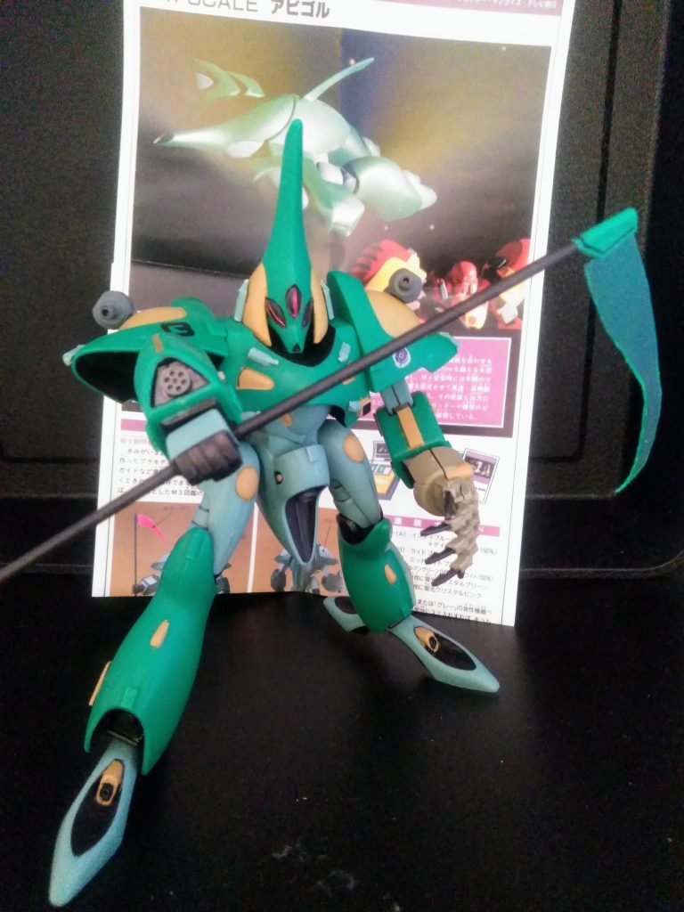 武装も物足りないので付け足しときました。 両肩にビーム砲×2・両腕先に7連ガトリング×2 (シエル・ノヴァの手は本当使い勝手がいい)