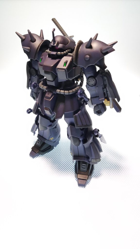 ステルス機、実剣装備、トゲショルダー。ロマンが詰まっている。