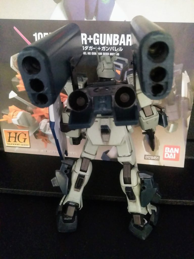 謎ストライカー。雰囲気的に高機動型を狙ったのでしょう。