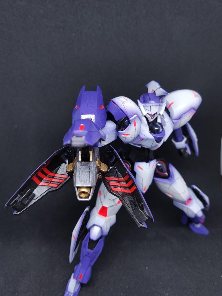 ミカエリス–3枚目/制作者：ヒットンダム