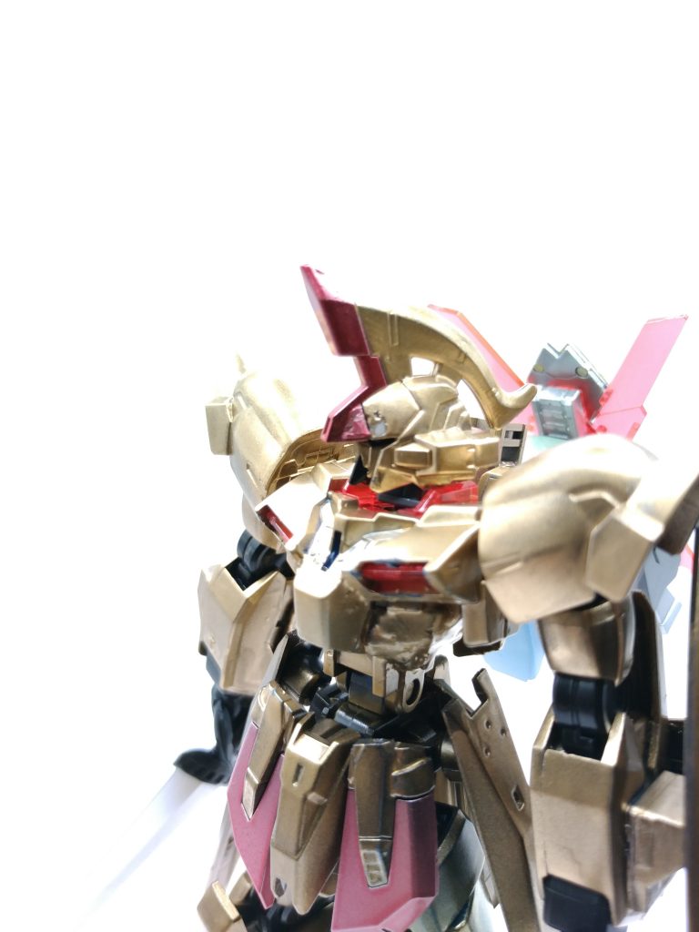 今回初めて光硬化パテを使用。便利だけど臭え……。