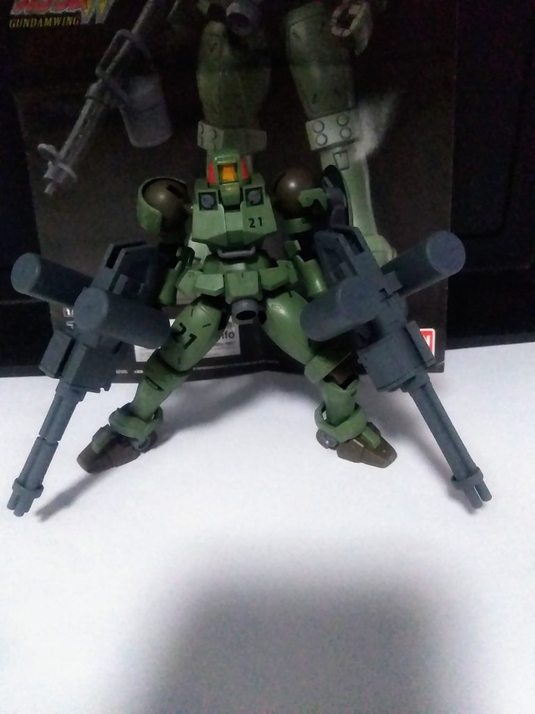 此方は語る迄もありません。『モック用ガトリングガン×2』