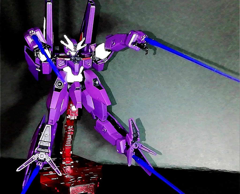 これはガンダムSEEDに出演してアスラン・ザラに強奪されてザフト軍で働いていた頃のルブリスソーーン。