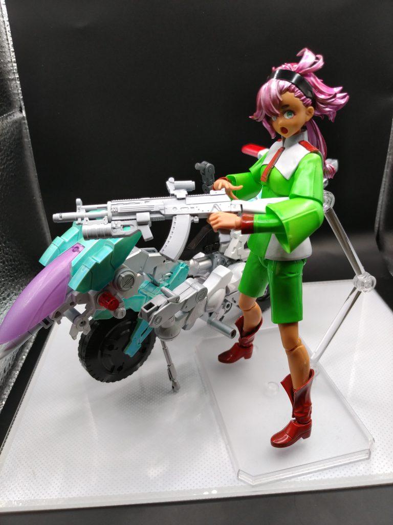 ライフル付き。本編でスレッタがぶっ放さないことを祈る。(エアリアル▪ハエタタキから目を逸らす)