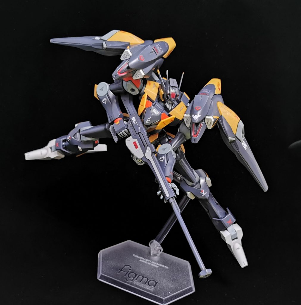 ビットでスタンさせてライフル狙撃で敵を射抜く!唯一無二な戦闘スタイルがカッコよくて大好きですw