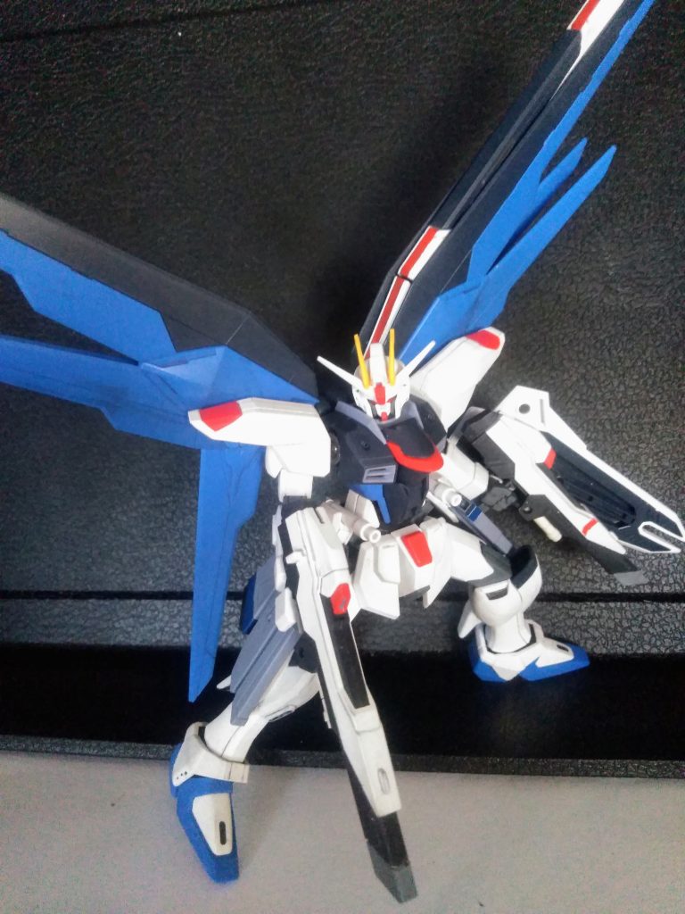 この子はキチンと発売日に購入しました。『HGBF アメイジングS.F.Gのライフル×2』