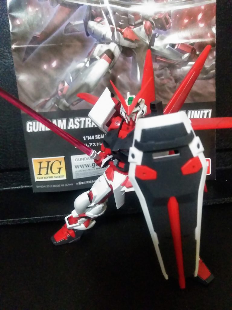 先ずは『コレクションシリーズ』が発売、漫画、小説各2種類(だと思う)が連載開始(4つとも違う雑誌)と力の入れようが凄かったです。『ビームサーベル抜刀!』