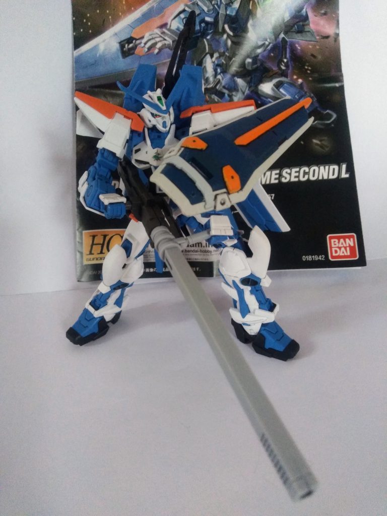 はい。『ガンダム アストレイ ブルーフレーム セカンド L』(もうね、何言っても無駄😔💨)この人の盛られようときたら、全形態言える方はいるんでしょうか?『レールガン的な銃器 & シールド』