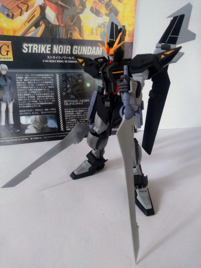 BANDAI の本気を感じる良キット😍(いっつもこんなこと言ってる) 『デスティニーG』の次に大好きな機体です💕 まぁ、盛りすぎ感はありますが…😥お目汚し ありがとうございました。