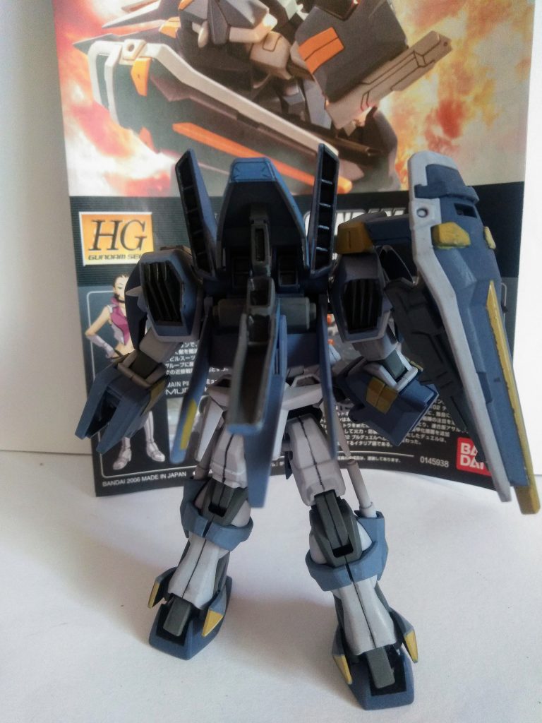 パッと見では、既存品と見分けがつかないかも? それは兎も角、スレンダーな機体が最近多いので、此のような『太ましい』機体は「カッコいい…」と呟いてしまいます😍💕