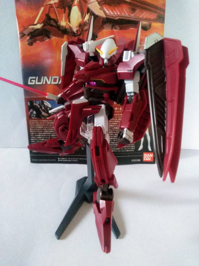 MSの戦闘シーンは少なく思いますが『ネーナちゃん』はいい感じに周囲のキャラを引っ掻き廻してくれました。『GN ビーム サーベル』