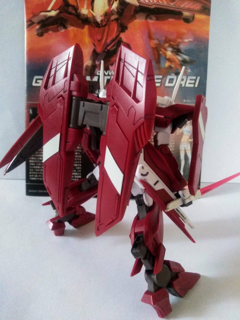 背中のコレ！劇中での演出がとても印象的でした。『GN ステルス フィールド』