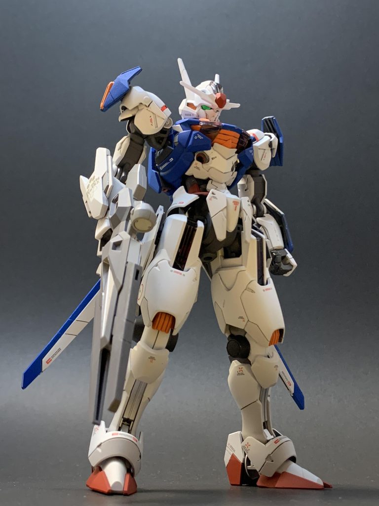 盾ファンネル合体状態。…ビットオンフォームっていうんですね。