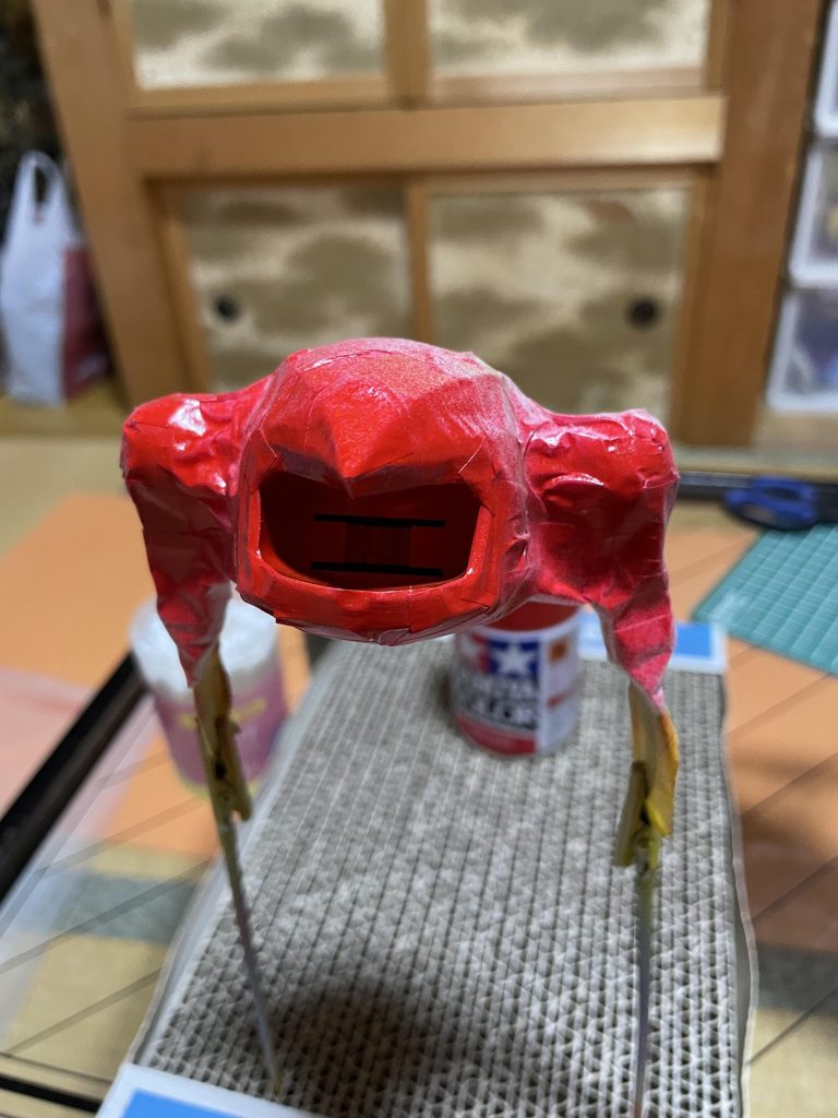 お口が全く可動しないのでこれ以外の塗装方法思い浮かびませんでした