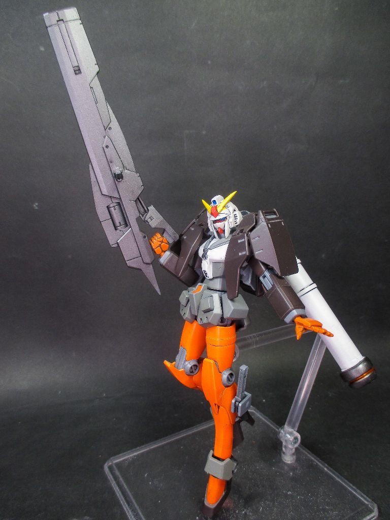 ノーベルガンダム・リアン–4枚目/制作者：堺・悠一