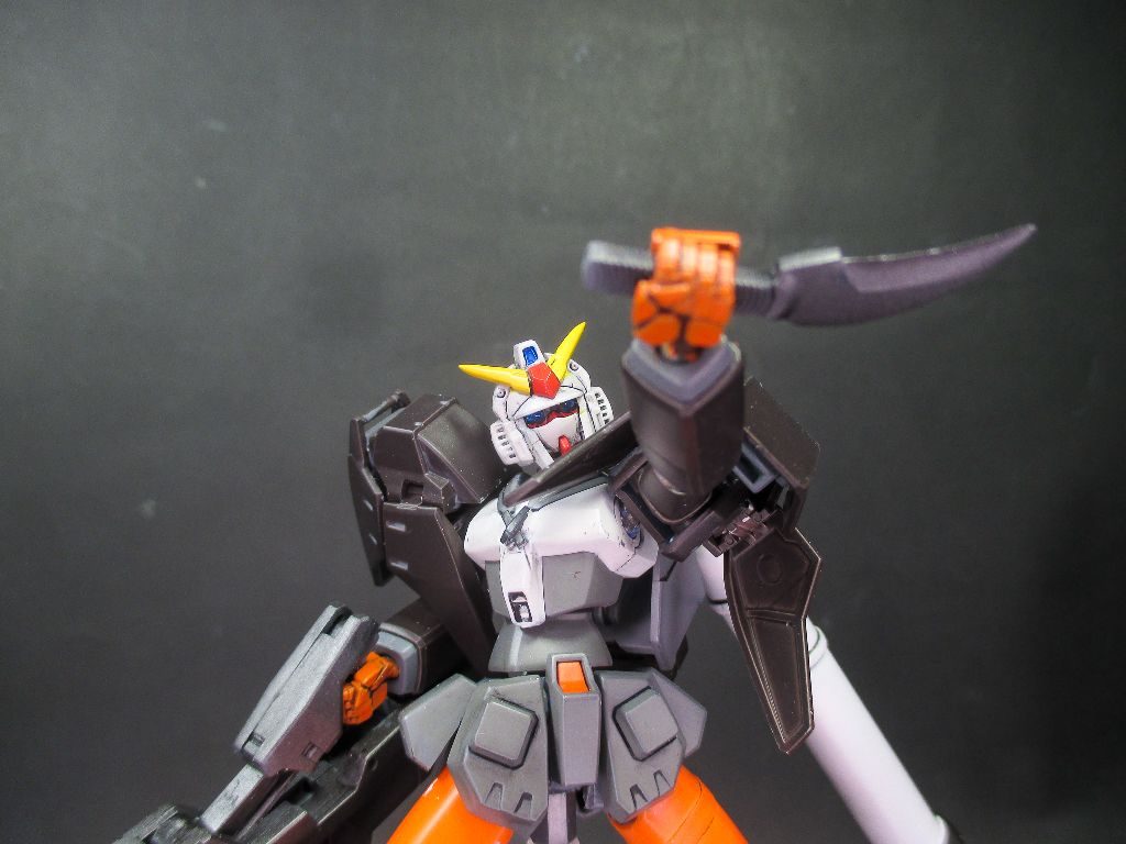 ノーベルガンダム・リアン–7枚目/制作者：堺・悠一