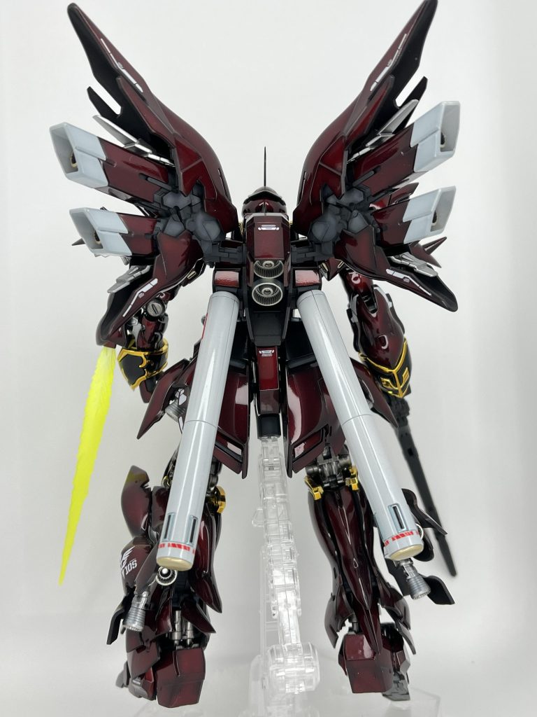 白は、ホワイト+ニュートラルグレー+シアンです。