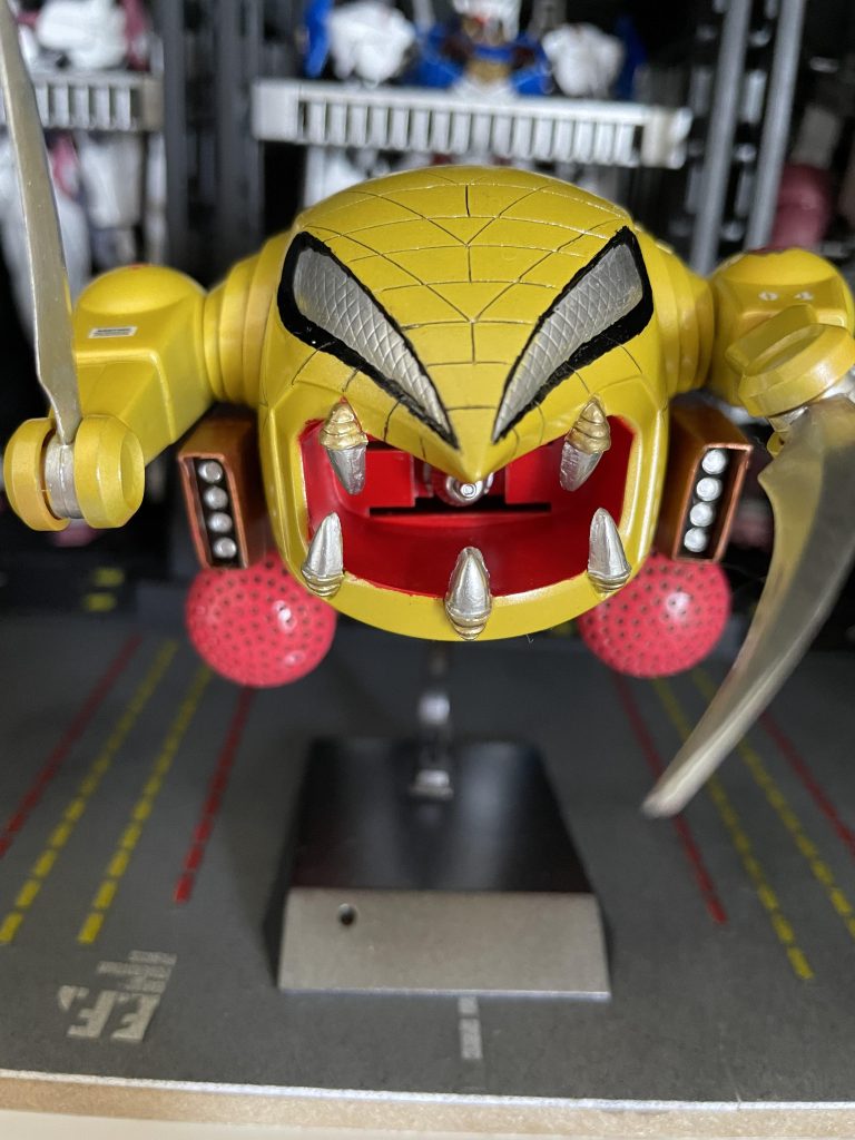 とても可愛いです。ただ口と目が塗りにくい…みなさんはどうやって綺麗に塗っているのでしょうか？