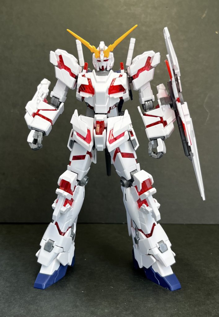 素組からアクリルガッシュの乗りを良くするために、艶消しクリアを塗布します。