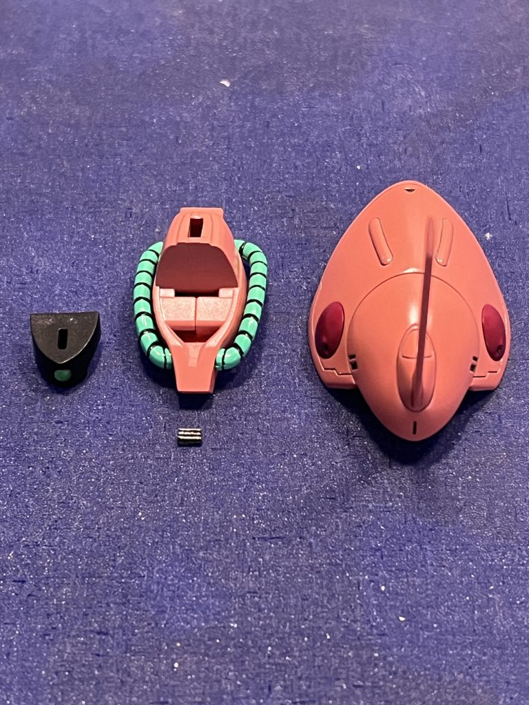 メインカメラをレンズに変更鼻先のフィンを新造