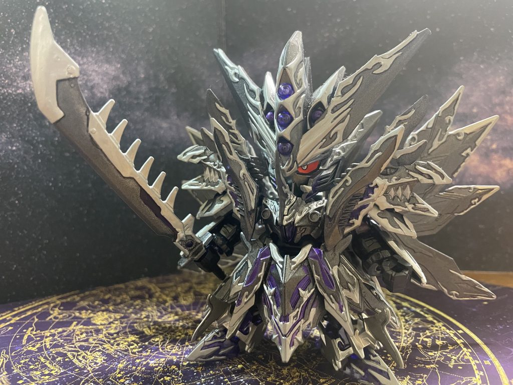 例によって持たせる武器に悩みますが、今回は三国伝の曹操の剣を！デザイン的に見つけた〜と思いました。