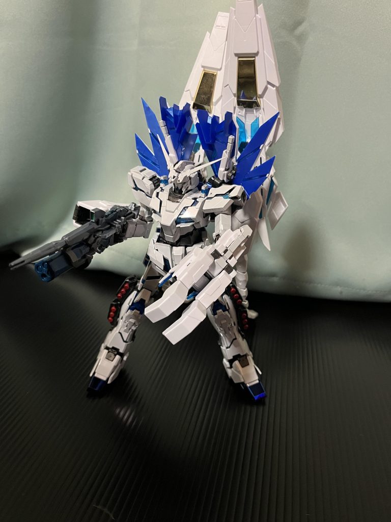 ユニコーンガンダムペルフェクティビリティ スタニィシュ塗装–4枚目/制作者：アッキー