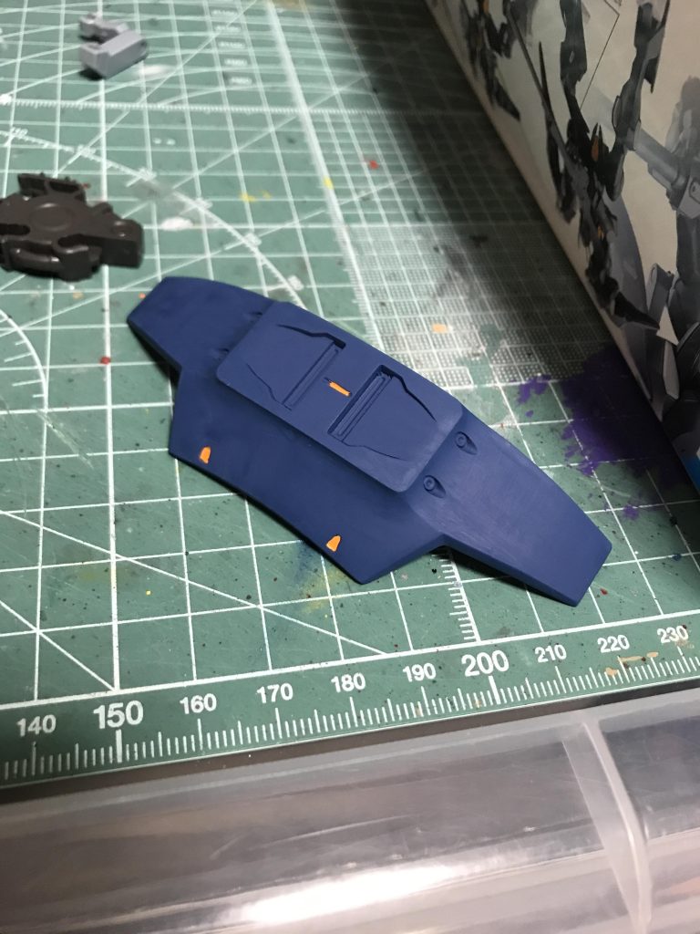 何度も塗り重ねて、いい感じになりました。ある程度の筆ムラはつや消しでだいぶ誤魔化せますｗ