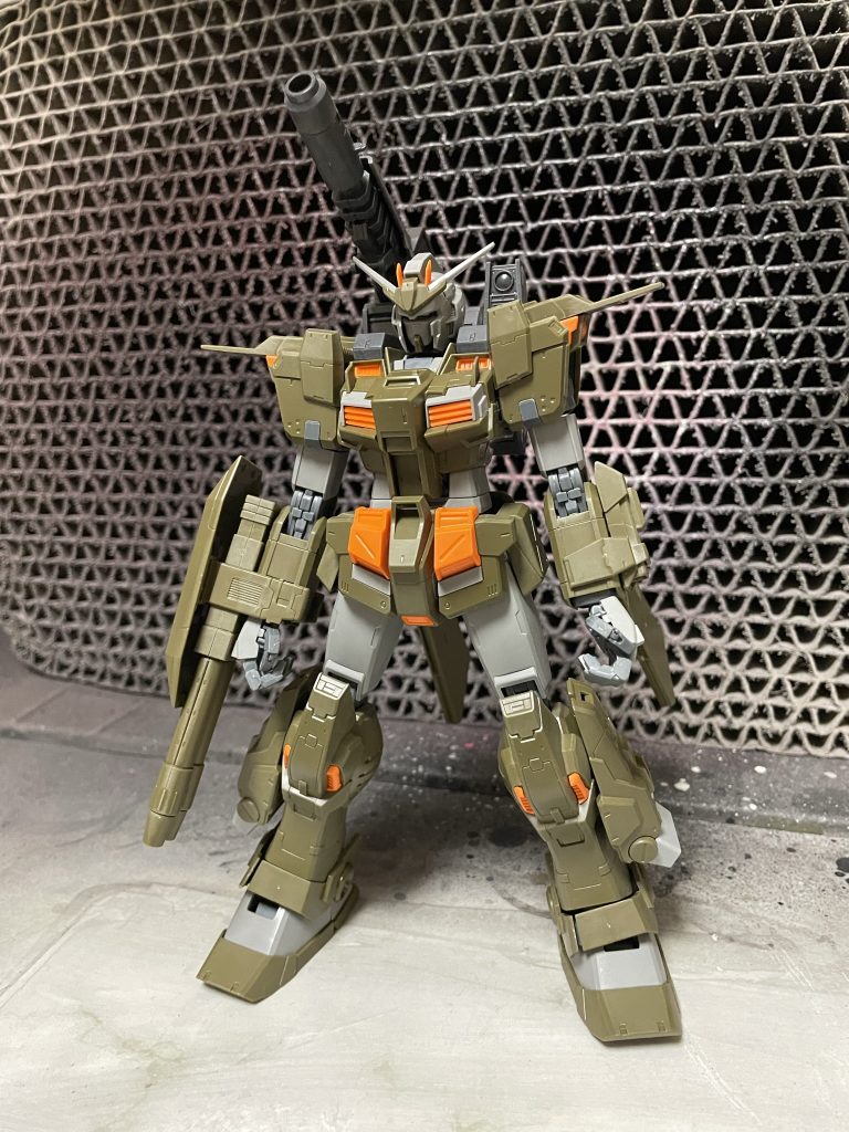 ↑素組みの状態です。