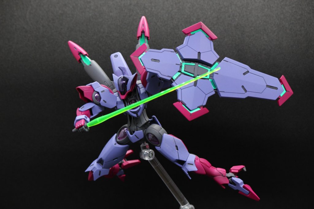 アンチドート展開付属シールを貼り付けました光を拾ってくれるのでかっこいいです