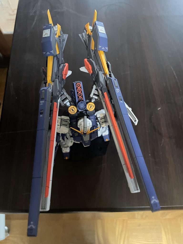 ロングレンジFFは全塗装したらギミックがキツくなってしまいました。