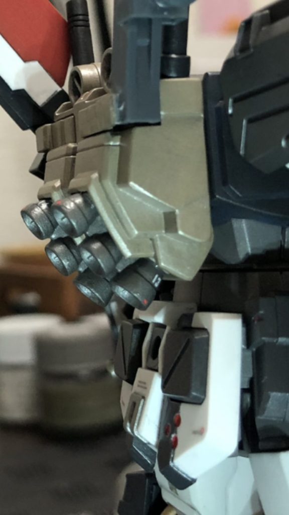 spaceXでバーニアにレッドチップと番号が貼ってありましたので「13」「14」…など割振りました。これで、どのエンジンが点いて無かったか分かりますね🙄w