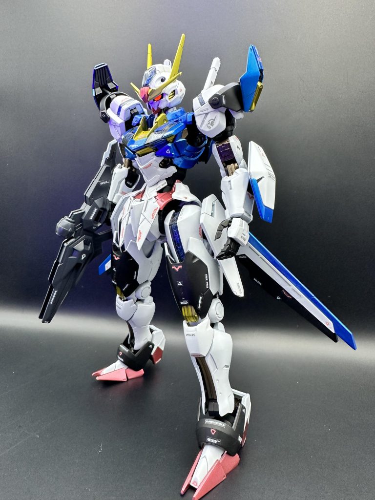 好みの問題だけどシールド持ってるほうが自分は好きw