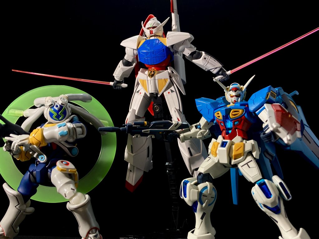 あきまん三銃士を連れてきたよ。あきまん三銃士!?①月の兎さんをモチーフにしたかのようなGセルフ君。②髪の毛みたいな頭部が独特、MSじゃなくてオーバーマンのキングゲイナーくん。③こいつはあきまんじゃなくてシド・ミード。